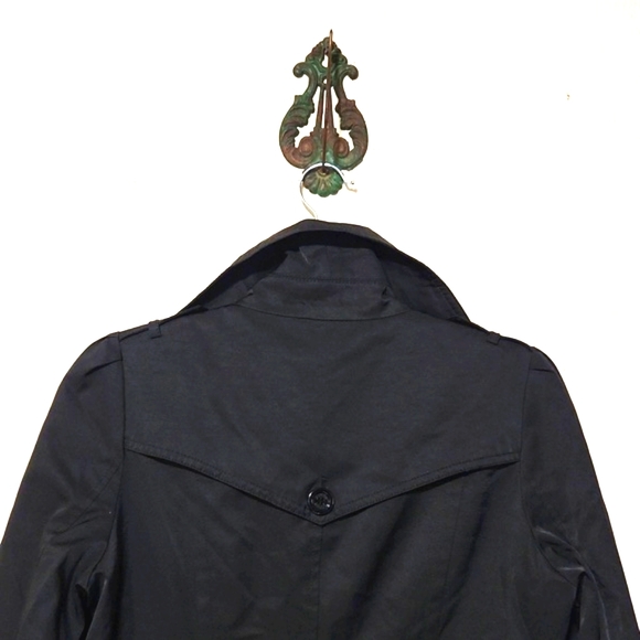 Guess Los Angeles Lightweight Black Trench Coat Size Medium - Picture 5 of 14